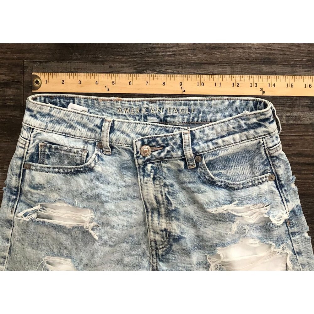 American Eagle Womens Size 4 Denim Blue Jean Mom Shorts New without Tags - Picture 6 of 8